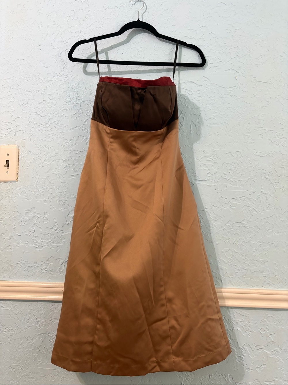 Vera Wang Three-Tone dress (tan, brown, red)